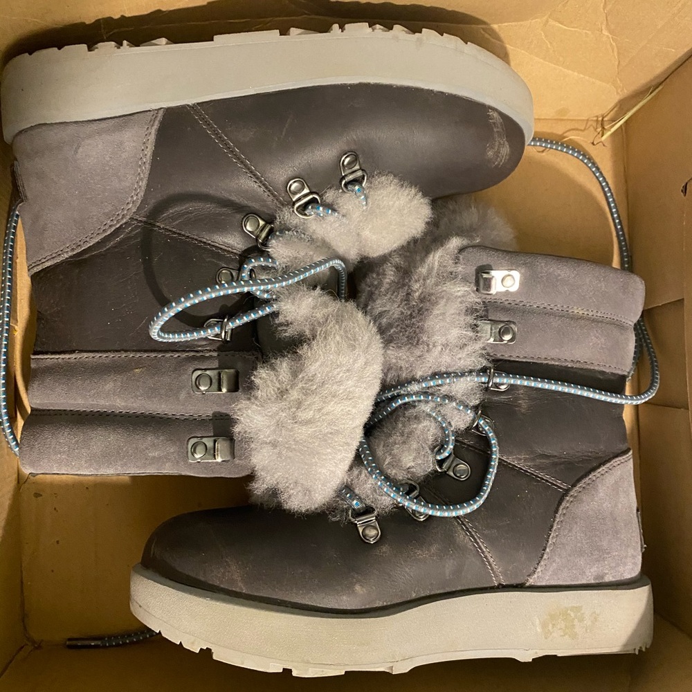 Ugg natural fur boots